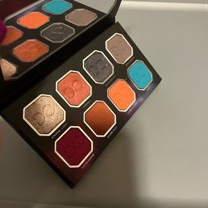 Dominique cosmetics eyeshadow palette
